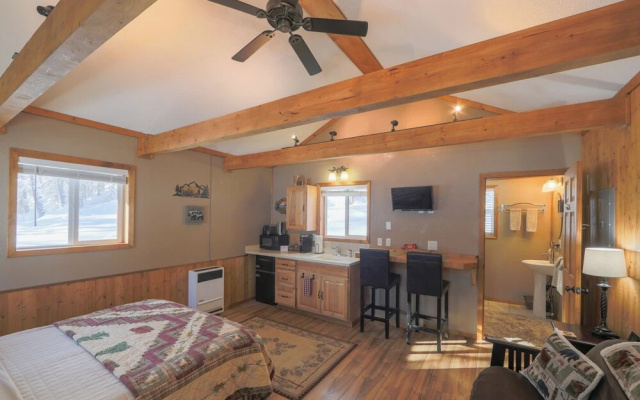 Spruce Cabin