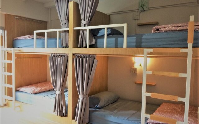 Stay In Chiangrai - Hostel