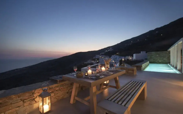 House G Y Kardiani Tinos Cyclades
