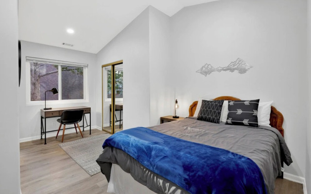 Mountain View Manor #2546