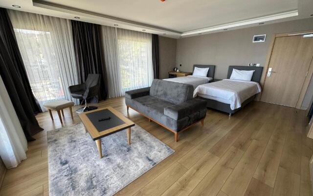 Şehrar Suit Hotel