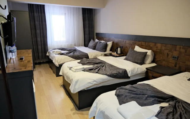 Atlas Hotel