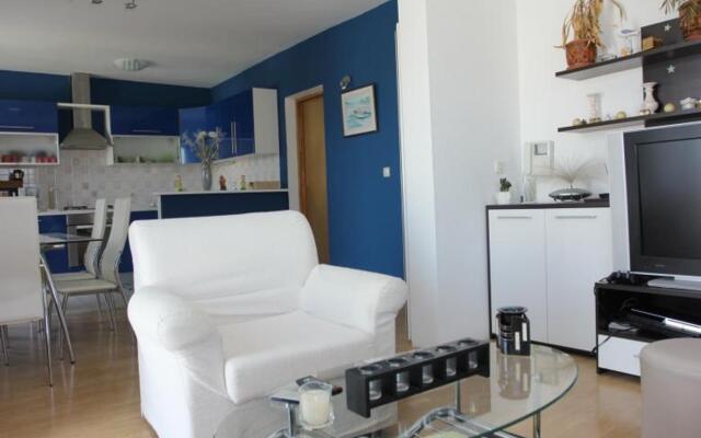 Dani - with large terrace - A1(2+4)