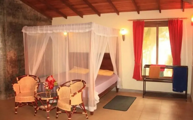 Time N Tide Beach Resort