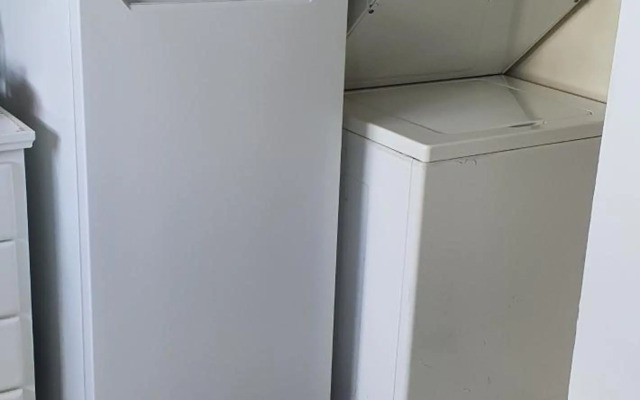 Hastings Towers 4D - Studio Apt Opp Beach