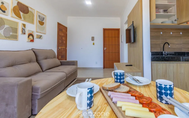 Condominium With Pool 950m From the Beach - PDM