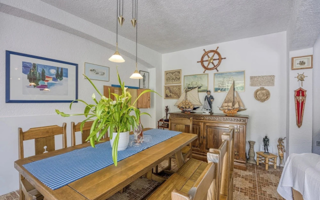 Captain's House - Sv. Jakov