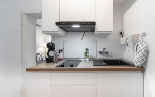 Apartment Near Old Town, FREE Parking & Huge Garden