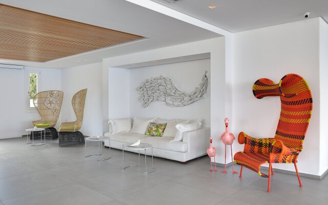 Myconian Korali Relais & Chateaux Hotel