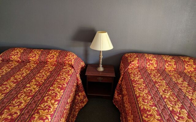 Budget Inn & Suites
