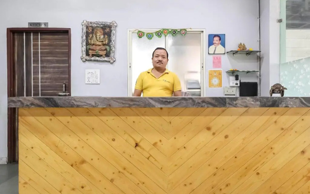Moments Cafe And Restaurant by OYO Rooms