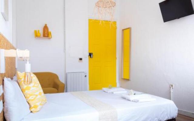 Paraiso Suites by ColoursRevolution
