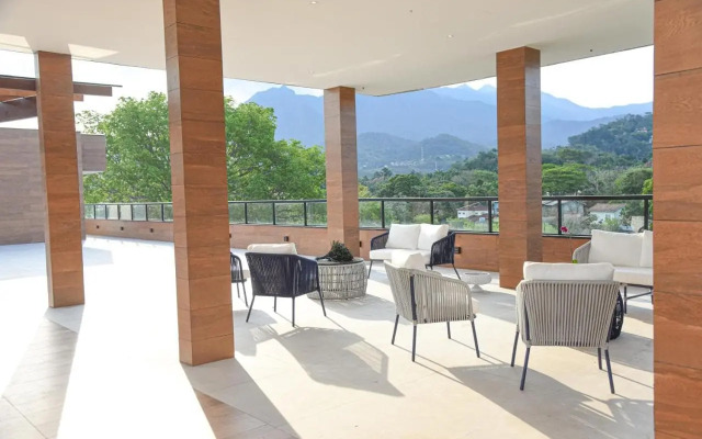 Hotel Titanic Penedo