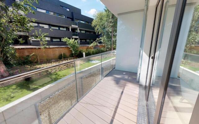 White Pearl Apartment 0.02