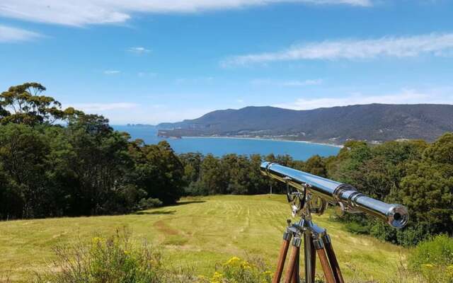 Eaglehawk Rainforest Retreat