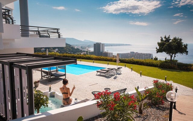 Monte Smith Luxury Villa