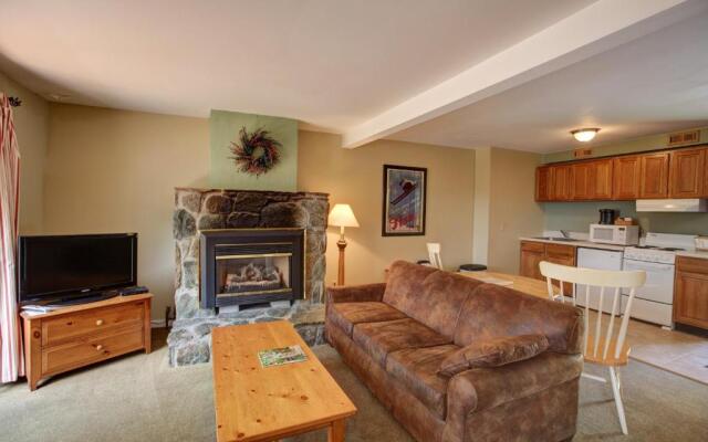 Hob Knob Inn, Bar & Lounge