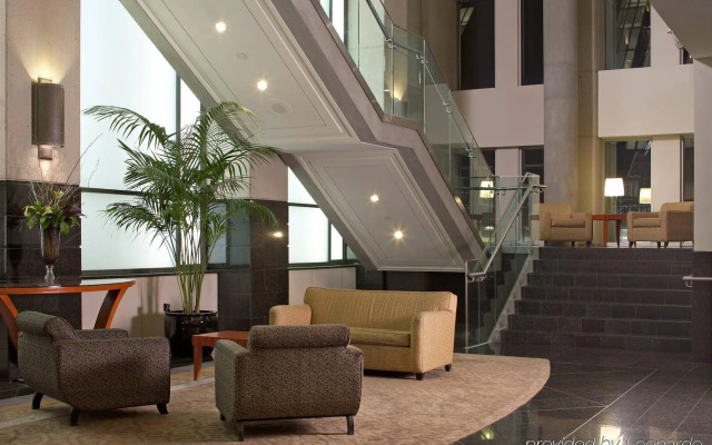 Delta Hotels by Marriott Vancouver Downtown Suites