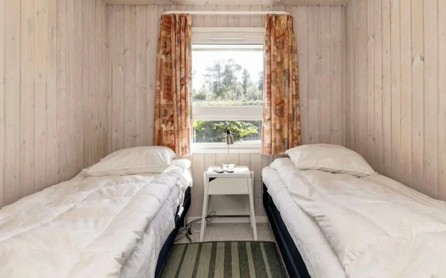 Cozy Holiday Home in Jutland near Beach