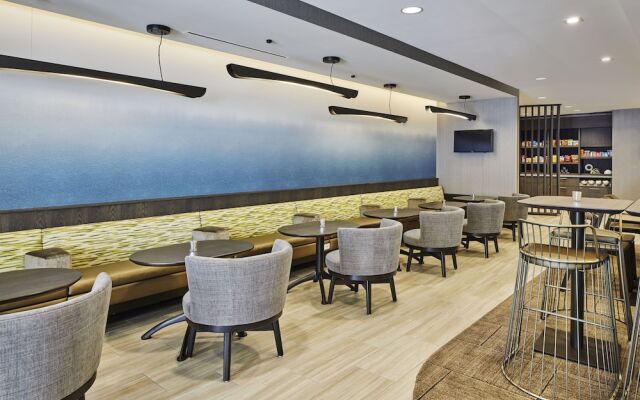 Springhill Suites Chicago Chinatown