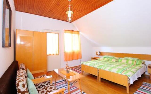 Holiday Home Balaton H2048