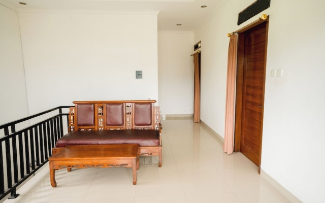 Casa De Arya