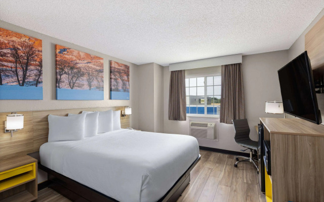 Days Inn by Wyndham Miami