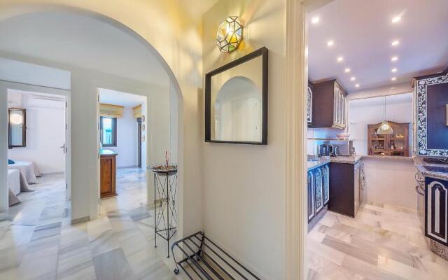 Sea View Puerto Banús Apt Sauna + Parking - Rdr165