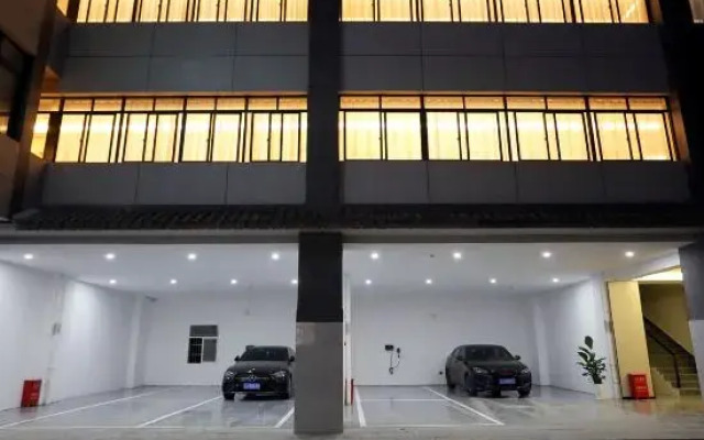 Jingman Boutique Hotel (Minzu Street Branch)