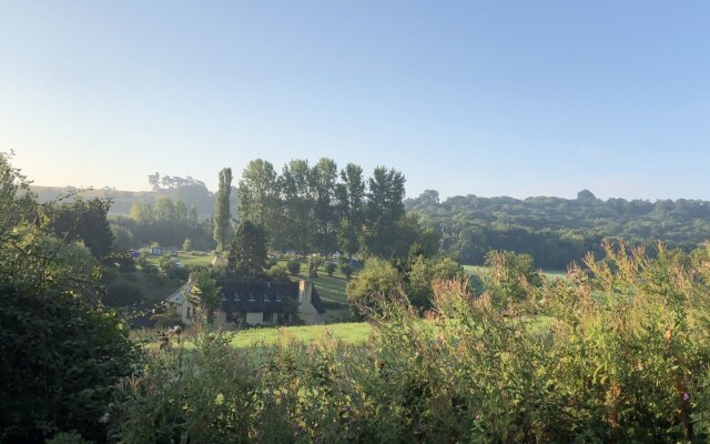 Cotswolds Camping at Holycombe