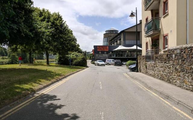 Riverview Luxury Short Stay Apartment