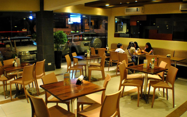 Fersal Hotel Kalayaan