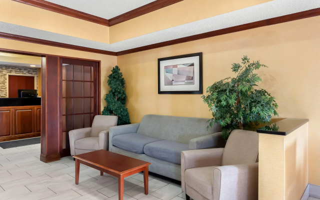 Quality Inn & Suites Niles