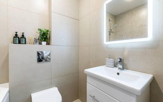 Апартаменты на проспекте Ибрагимова 61