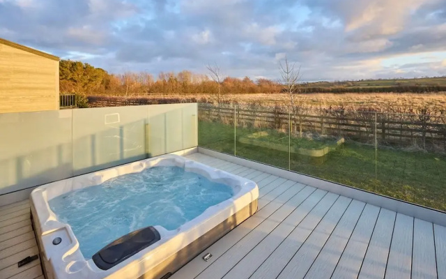 Host Stay Hazelwood Deluxe Lodge