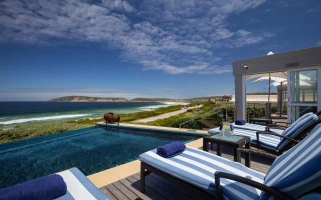 Periwinkle Guest Lodge