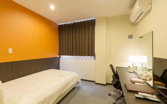 Crown Hotel Okinawa Annex