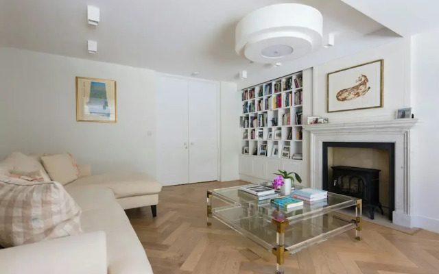 Oakington Road by Onefinestay