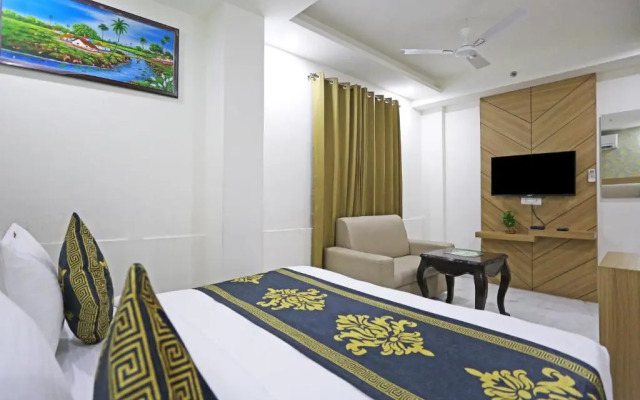 Hotel Decent Suites
