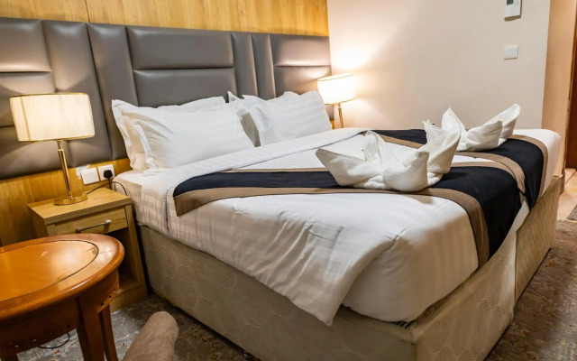 Zowar International Hotel