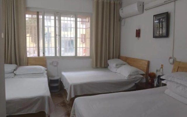 Tiantian Accommodation (Wuhan Business School)