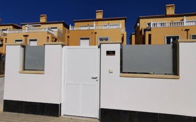 Villa La Zenia Boulevard 36