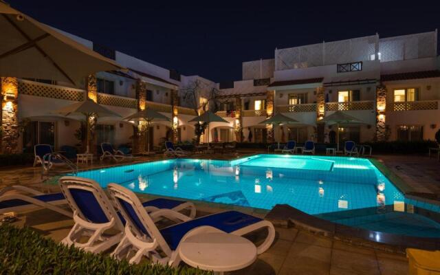 Camel Dive Club & Hotel