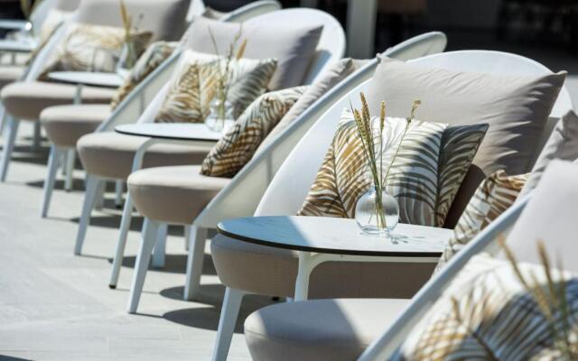 Ammon Zeus Luxury Beach Hotel
