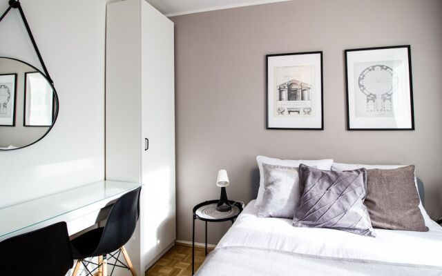 Saska Kepa Velvet Apartment