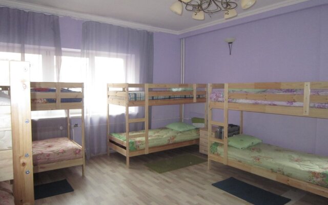 Double Plus Hostel Novoslobodskaya