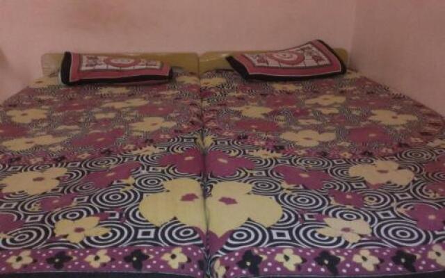 1 BR Guest house in Calangute North Goa, by GuestHouser (1046)