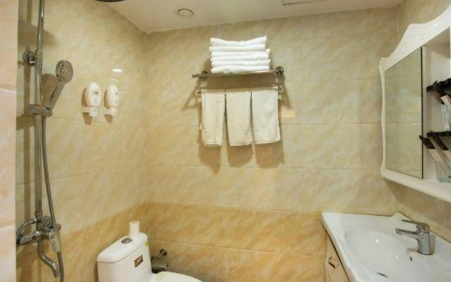 Xinyue Lishui Holiday Hotel
