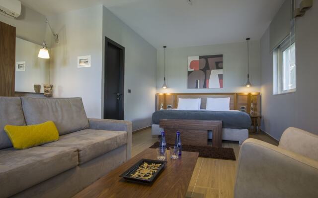Anthemion Suites & Villas