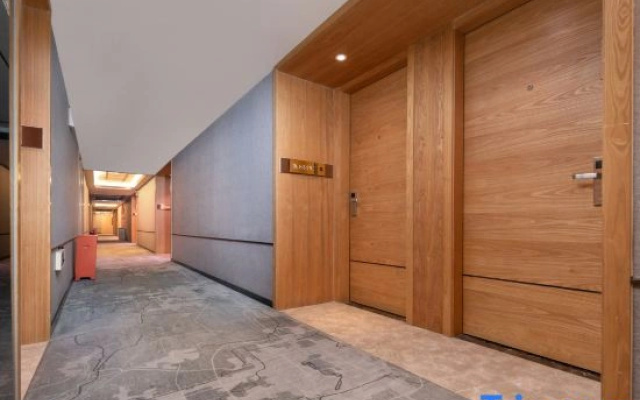 Gold Horse Business Hotel